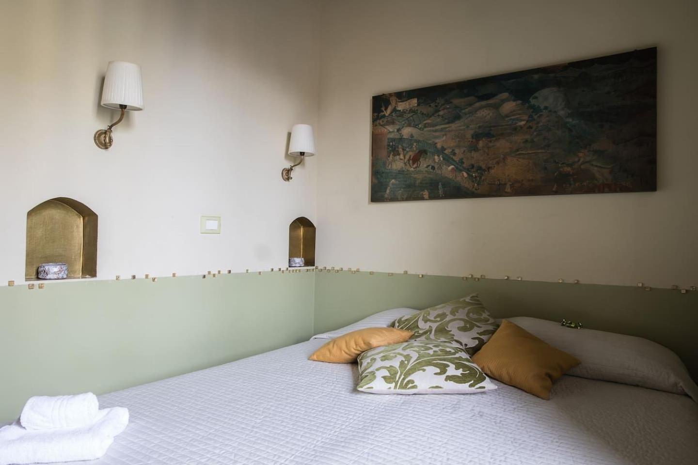 Crispi Deluxe 2 Bedroom Рим Екстериор снимка